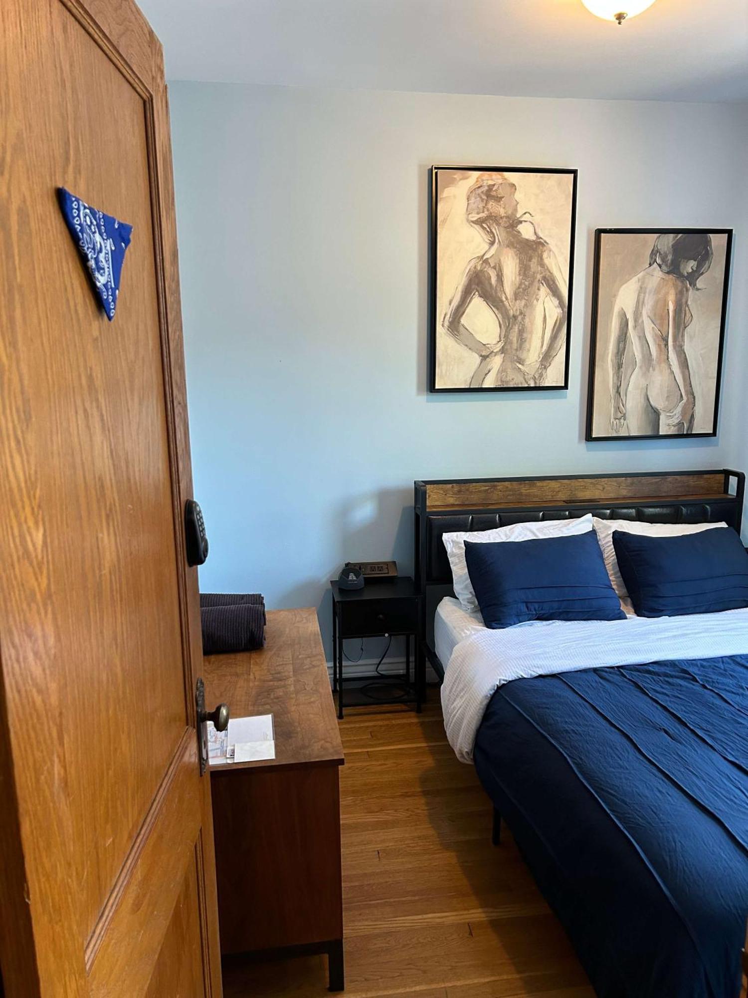 Blue Room In Dorothy'S Bnb Chicago Extérieur photo